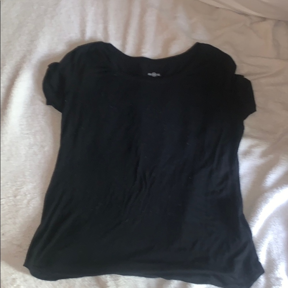 Super soft scoop neck T